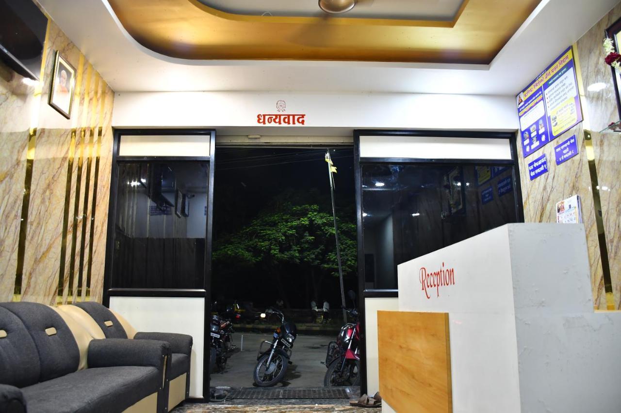 Hotel Kalika Residency Akalkot Exterior foto